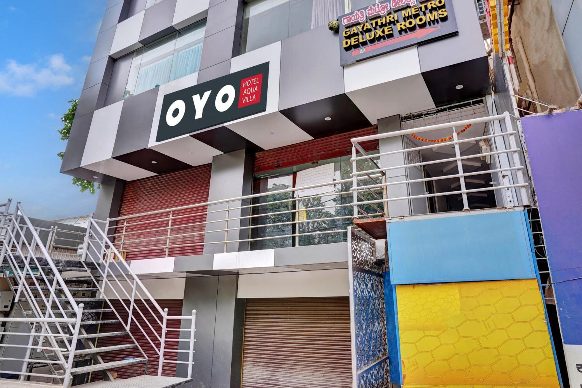 Hotel O Gayathri Metro Deluxe Bangalore Exterior foto